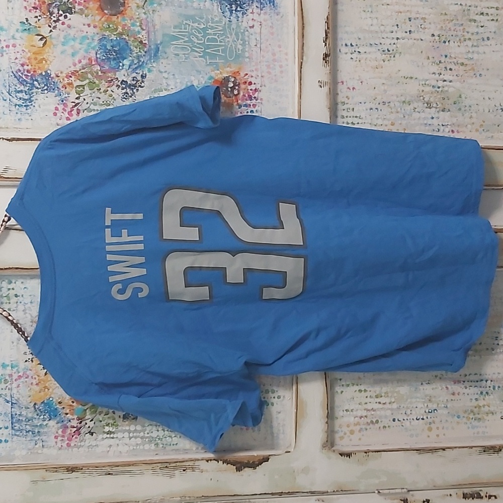 D. SWIFT LIONS Official NFL T Shirt